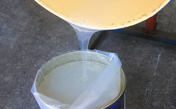 什么是低粘度模具硅橡膠？