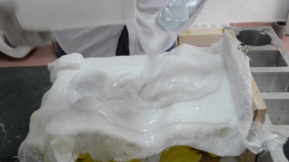 模具硅膠刷模如何使用，有什么需要注意的 ？